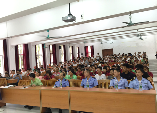 17 开学前食品安全知识培训（1）.png