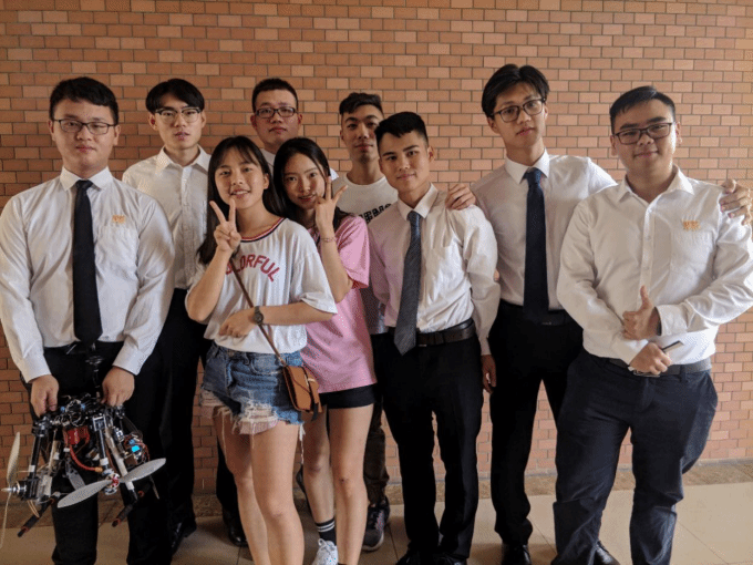 5b10bf058c367.png 图片1.png