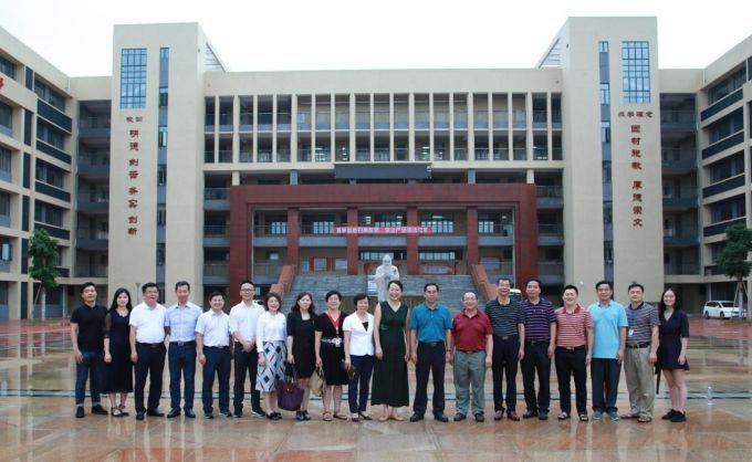 5b9f69ed662a3.jpg 图片3.jpg