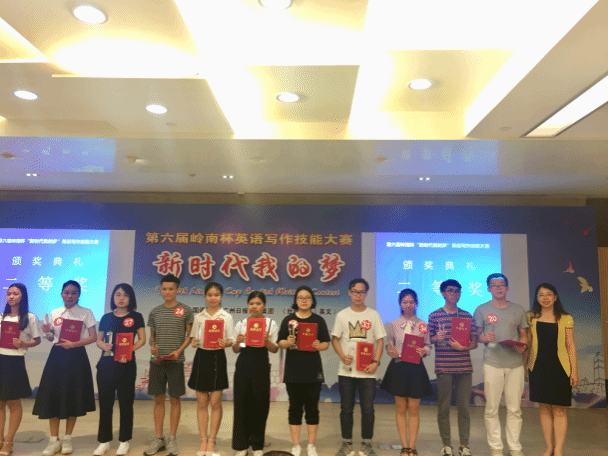 5b026f69e57a4.png 微信截图_20180521150234.png