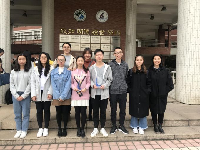 5c11c2952db2b.jpg 3.jpg