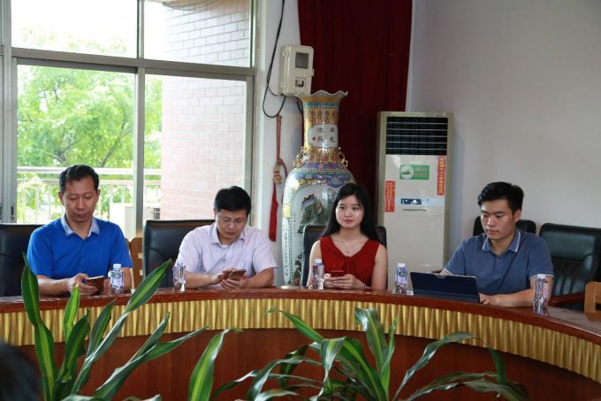 5b9f6a617cf20.jpg 图片6.jpg