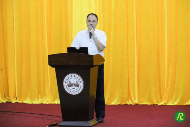 5bf222cc98d90.png 1.png