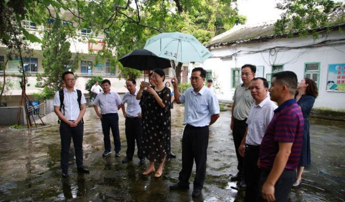 5b9f69e07b492.jpg 图片2.jpg