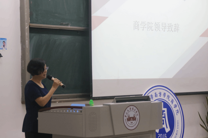 5b04d00ebf921.png 图片3.png