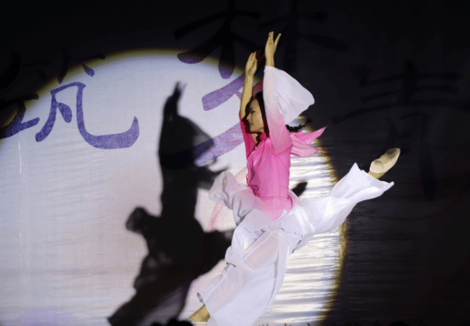 5ae18946b5d6f.png 图片1.png