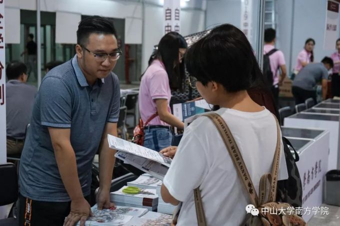 5d19daee79493.jpg 11.jpg